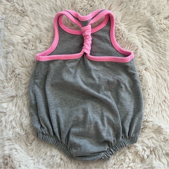 Cat & Jack woke up this cute Racerback Bubble Romper NB - Picture 2 of 3